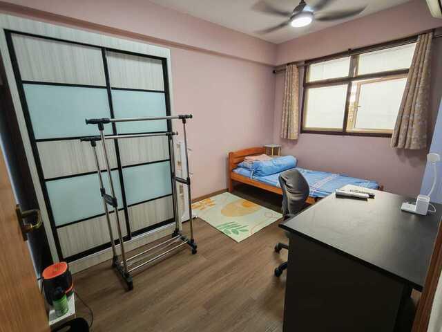 Room for rent