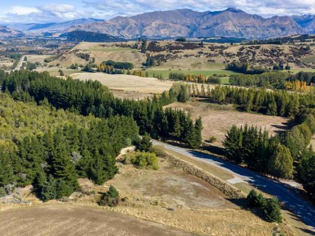 Property for sale in Otakou