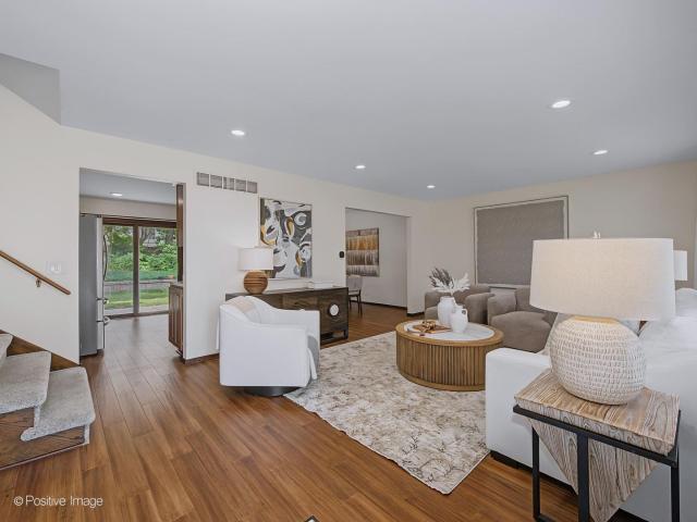 House for sale in Glen Ellyn, Illinois