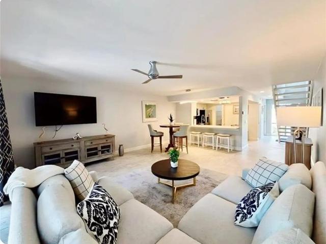 Townhouse for sale in Naples, Florida