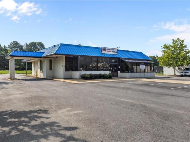 Commercial for sale in Virginia