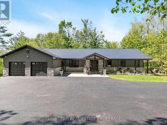 House for sale in Oro-medonte, Ontario