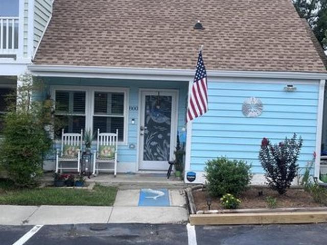 Townhouse for sale in North Myrtle Beach, South Carolina