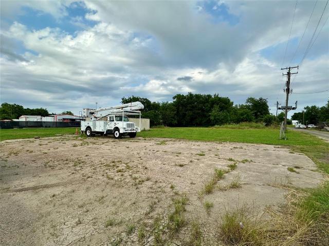 Land for sale in Honey Grove