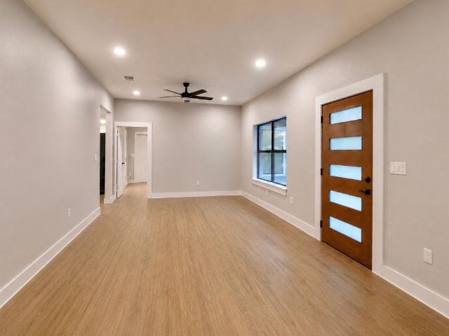 House for sale in Milam, Texas