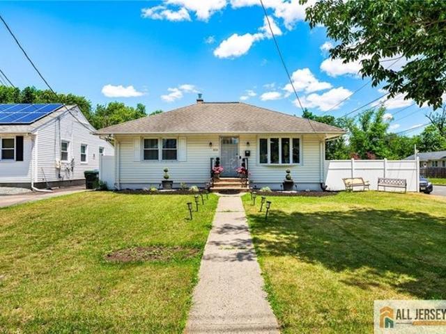 House for sale in Dunellen, New Jersey