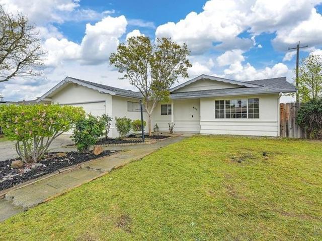 House for sale in Solano, California
