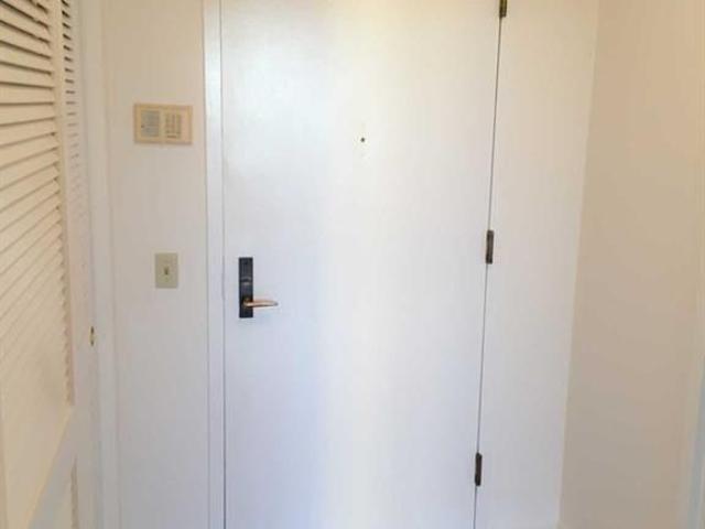 Condo for rent in Fort Lee, New Jersey