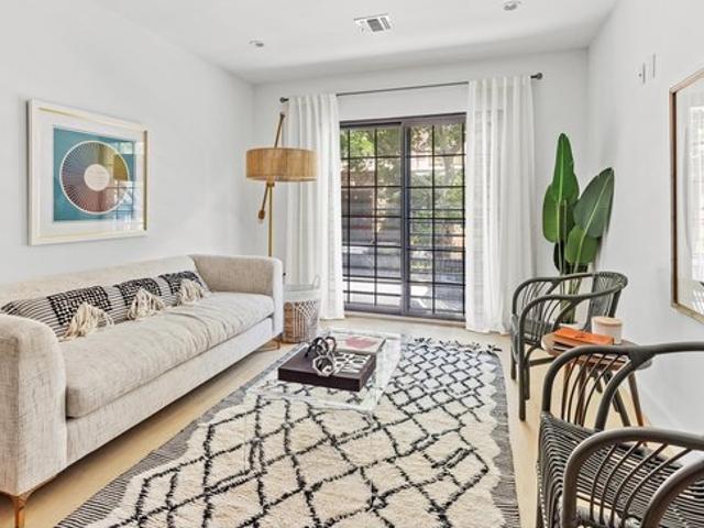 Condo for sale in Arverne, New York