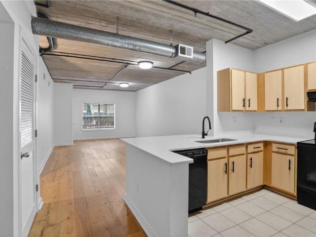 Condo for sale in Atlanta, Georgia