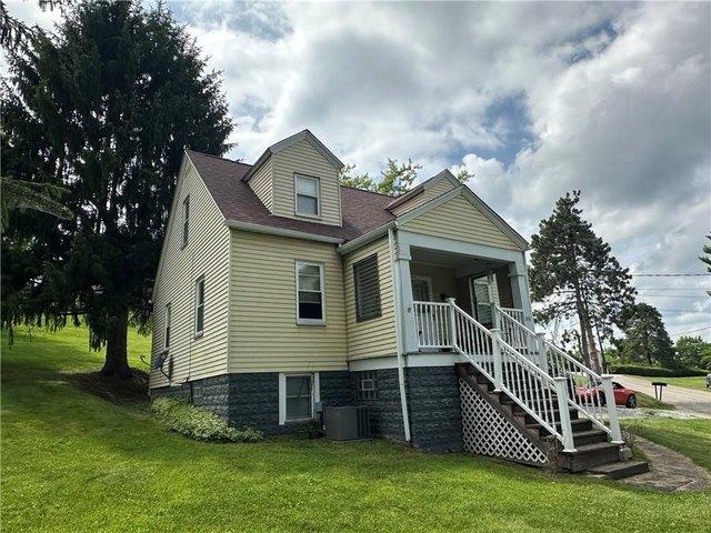 House for sale in Canonsburg, Pennsylvania