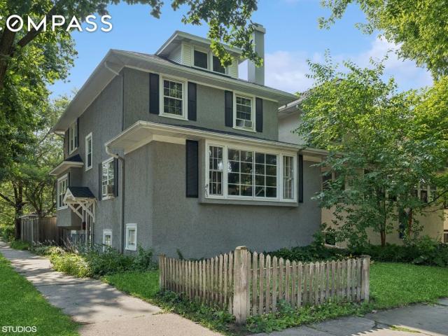 House for sale in Oak Park