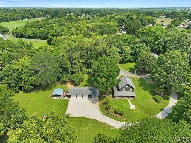 House for sale in Gillespie, Illinois