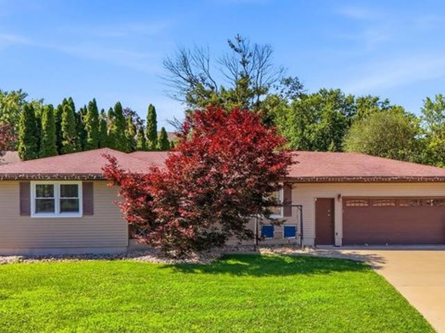 House for sale in Burlington, Iowa