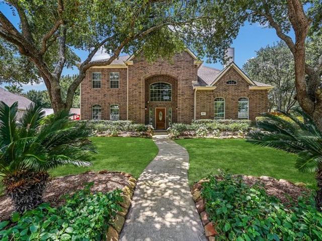 House for sale in Friendswood, Texas
