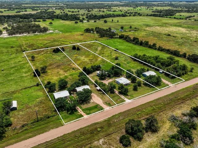 House for sale in Ledbetter, Texas