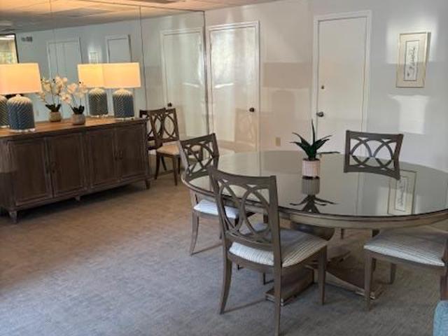 Condo for sale in Albertson