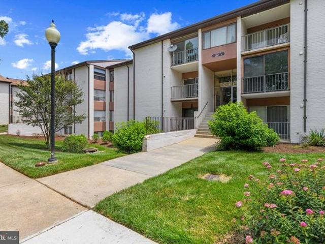 Condo for sale in Greenbelt, Maryland