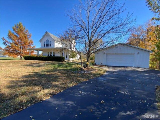 House for sale in Worden, Illinois