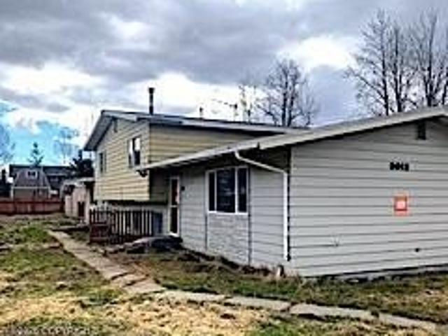House for sale in Alaska
