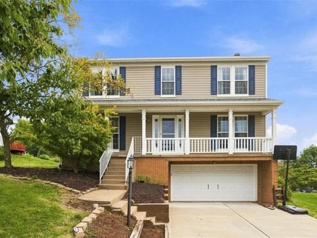 House for sale in Bridgeville, Pennsylvania