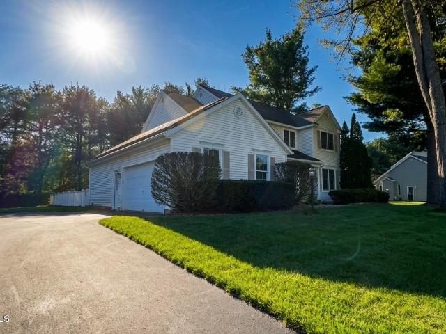 House for sale in Guilderland, New York