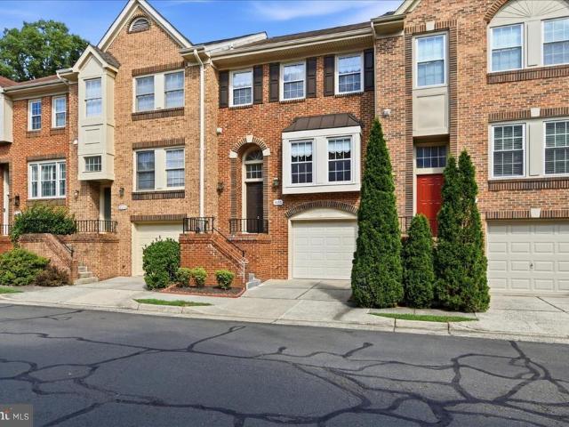 Townhouse for sale in Virginia