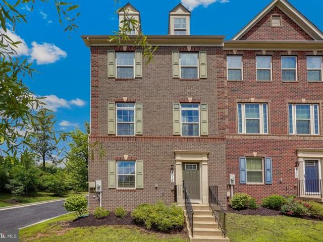 Townhouse for sale in Laurel, Maryland