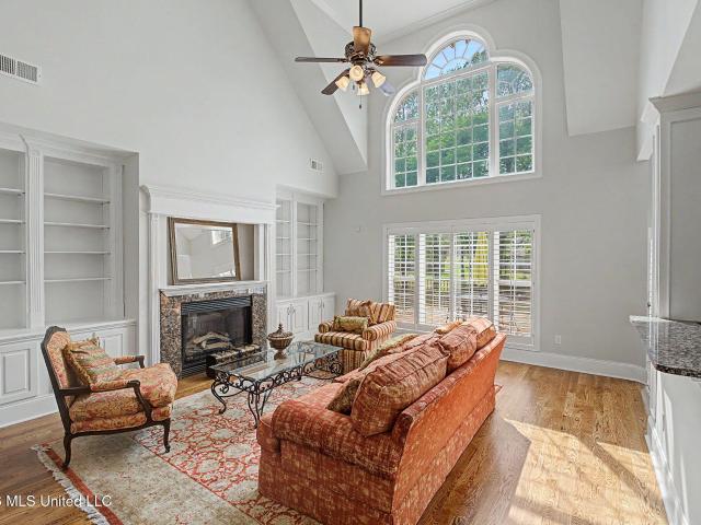 House for sale in Nesbit, Mississippi