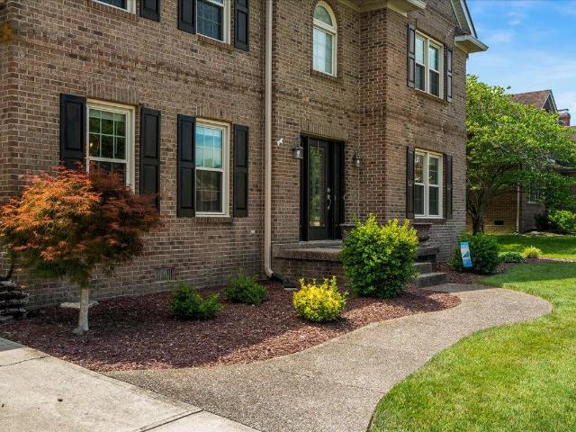 House for sale in Versailles, Kentucky