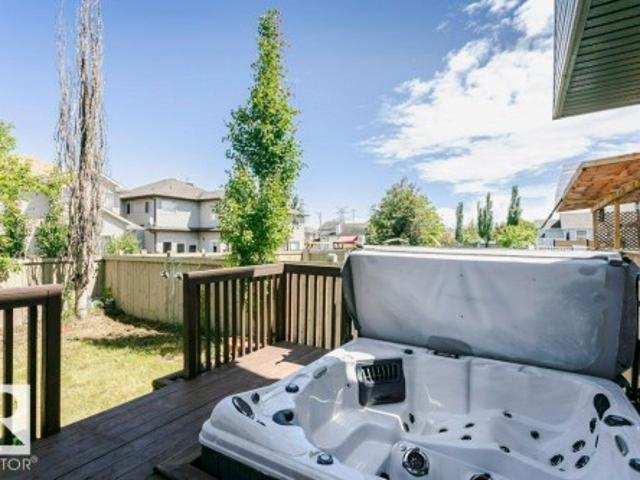House for sale in Wedgewood, Alberta