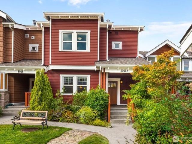 Townhouse for sale in Seattle, Washington