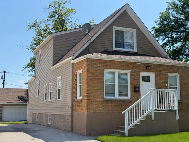 House for sale in Lyons, Illinois