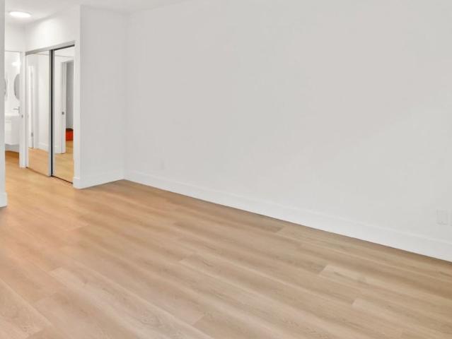 Apartment for rent in Santa Monica, California