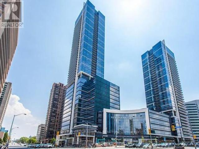Commercial for rent in Willowdale, Toronto