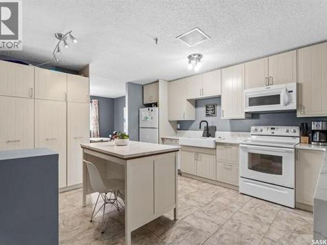 Condo for sale in City Park, Saskatoon