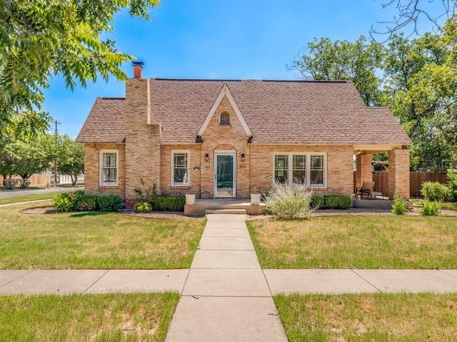 House for sale in Taylor, Texas