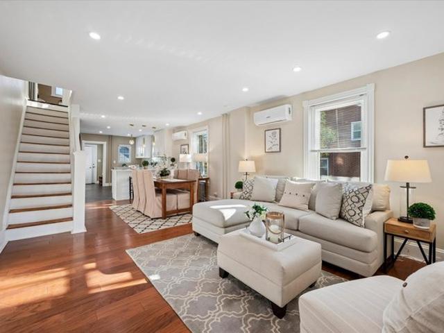 Townhouse for sale in Ardmore, Pennsylvania