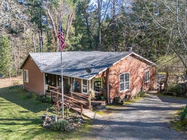 House for sale in Laytonville, California