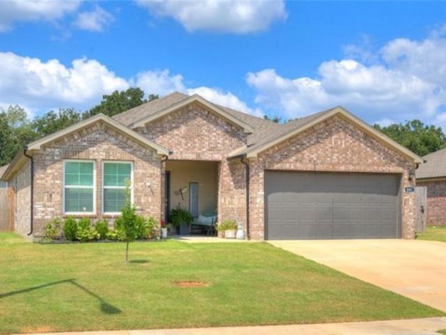 House for sale in Ark