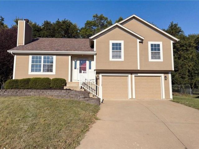 House for sale in Apple Valley, Belton