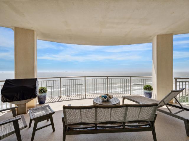 Condo for sale in Galveston, Texas