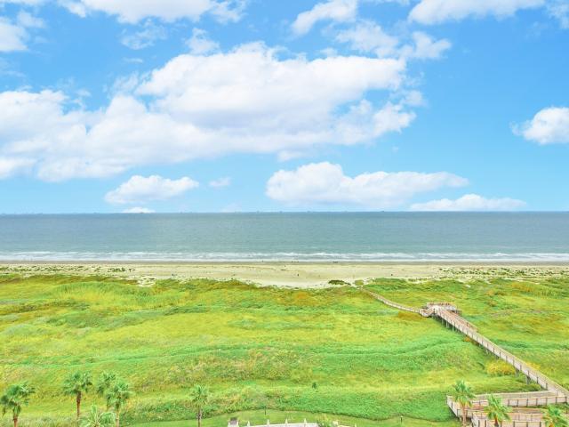 Condo for sale in Beachtown, Galveston