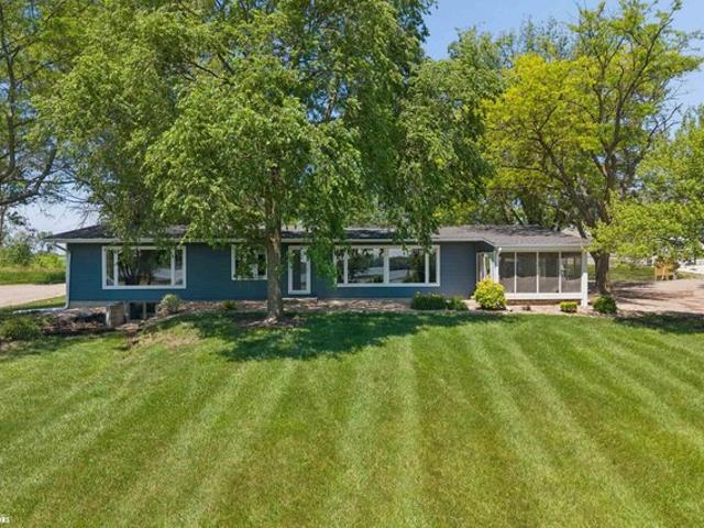 House for sale in Cerro Gordo, Iowa