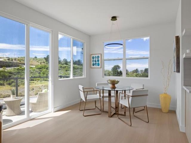 Condo for sale in San Mateo, California
