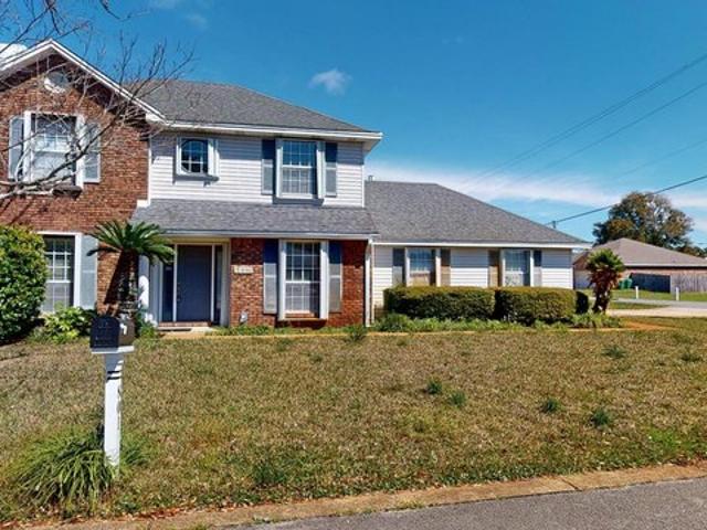 House for sale in Mary Esther, Florida
