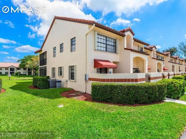 Condo for sale in Deerfield Beach
