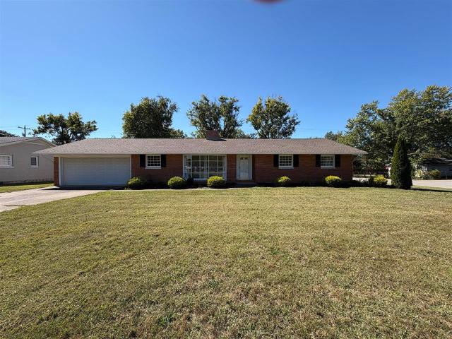 House for sale in Briarwood Manor, Bowling Green