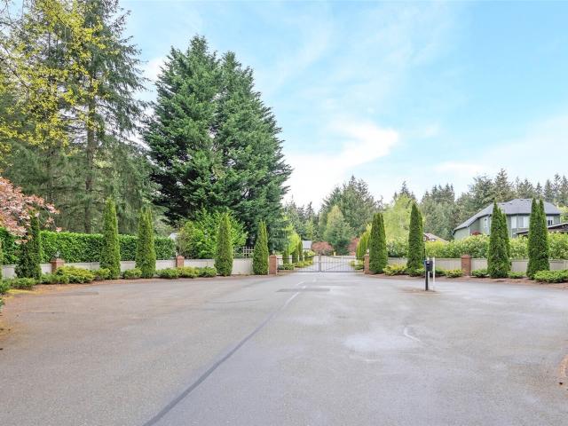House for sale in Fox Island, Washington