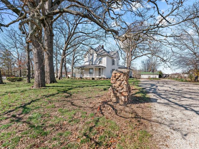 House for sale in Pierce City, Missouri
